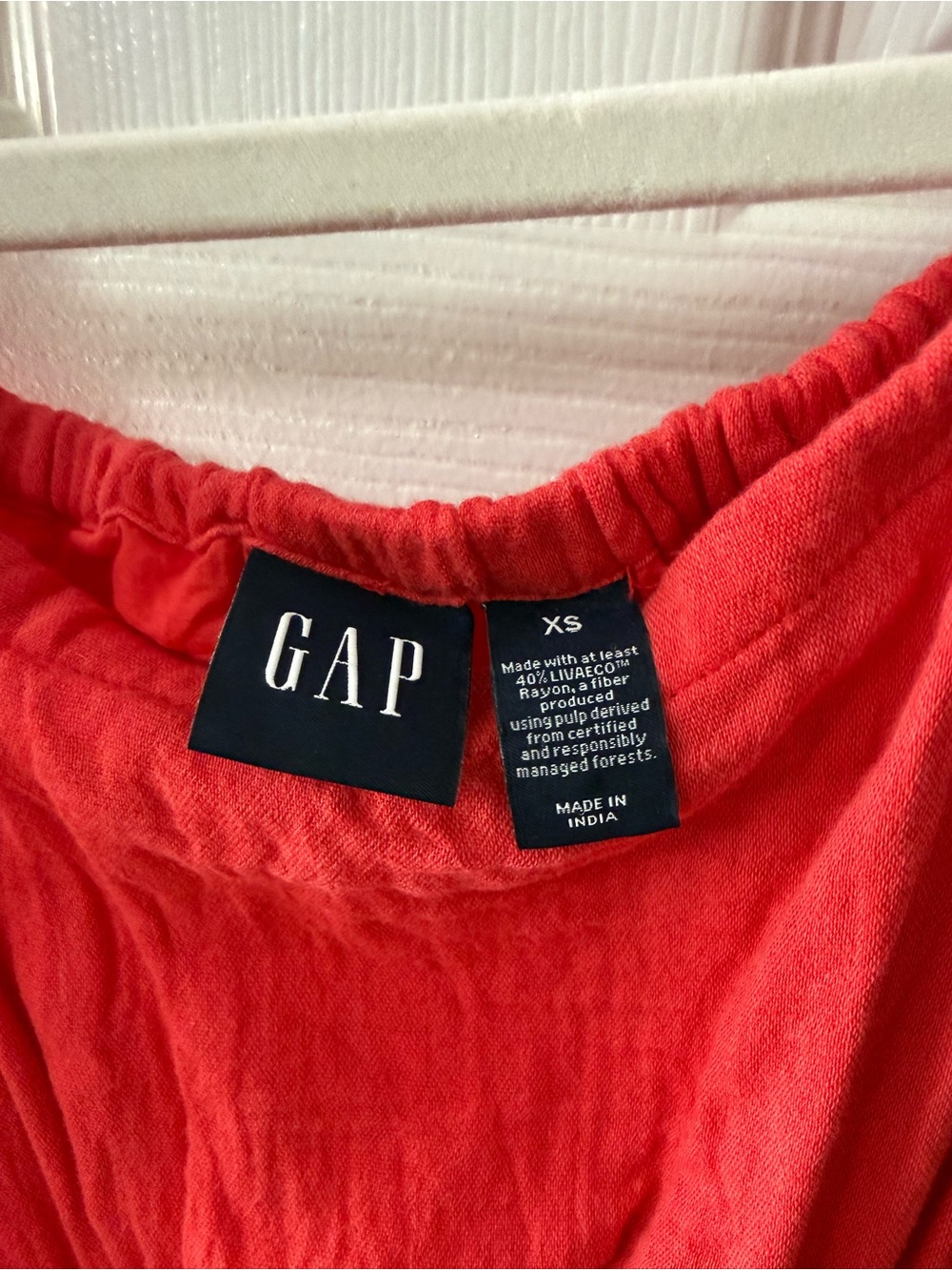 GAP Bright Red Ruffled Mini Skirt - Picture 3 of 4